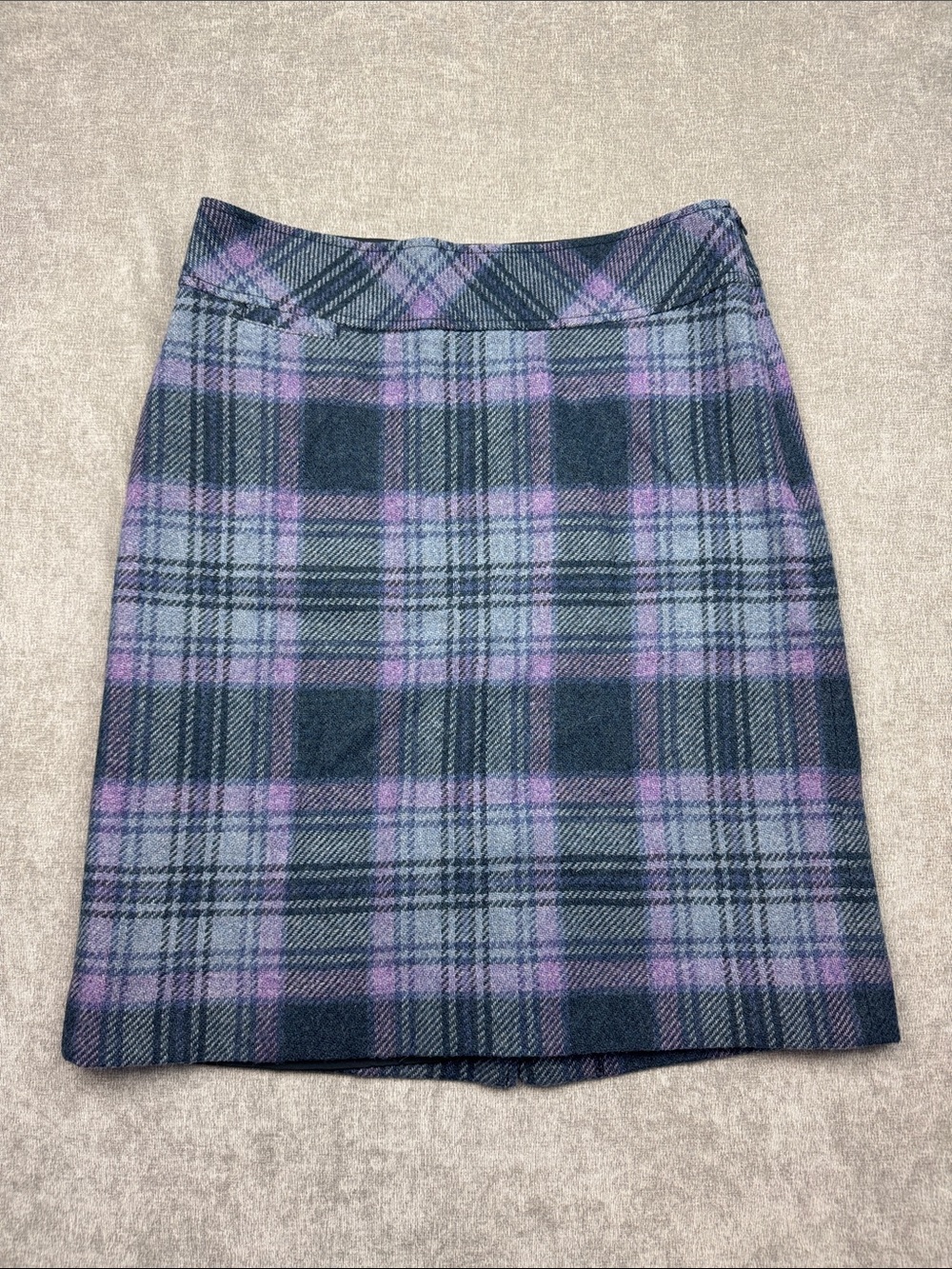 L.L. Bean Purple and Gray Plaid Wool-Blend Pencil Skirt Women’s 8